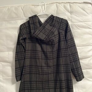 Women’s Off the Shoulder Banana Repulic Dress